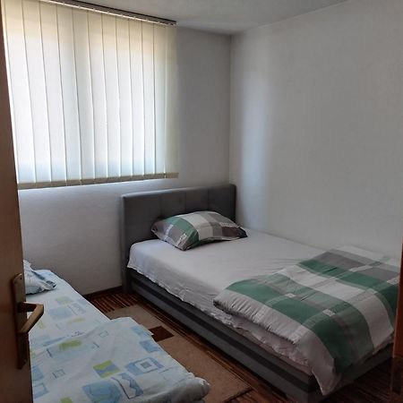 Apartman Leki SJJ Exterior foto